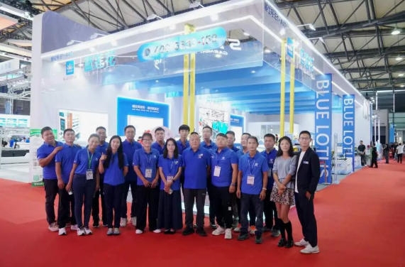 蓝莲花2025CISMA展会回顾：以匠心致初心，共赴铺布机领域新征程